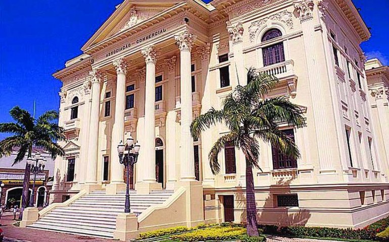 Vereadores eleitos em Maceió são empossados para mandato de 2025 a 2028