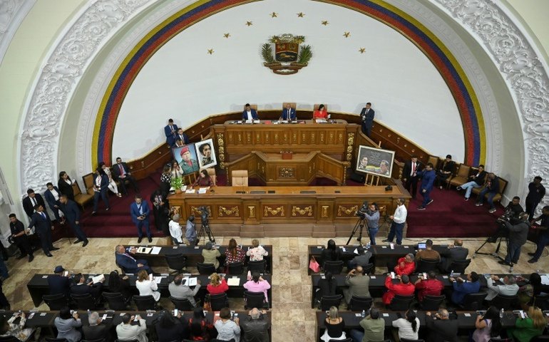 Assembleia Nacional da Venezuela nomeia novo conselho eleitoral liderado por chavista
