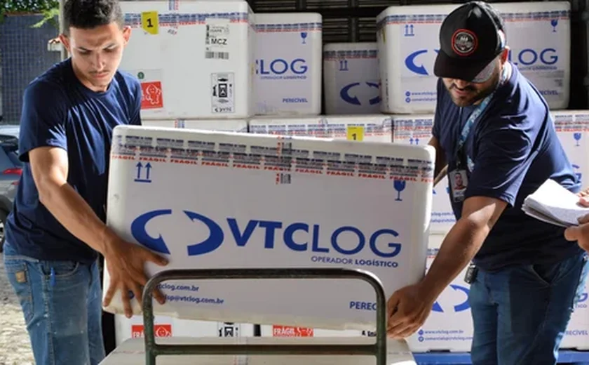 Doses da vacina contra dengue começam a ser distribuídas hoje em AL