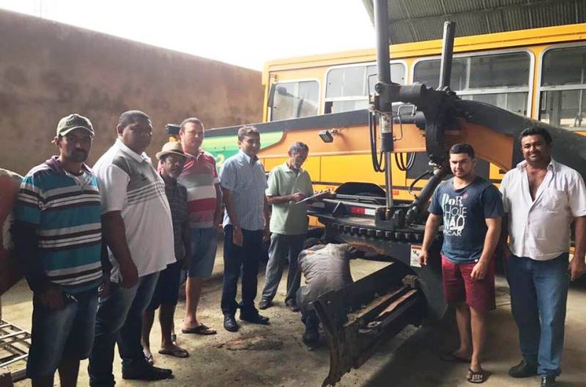 Prefeito determina manutenção de toda frota de veículos de Olho D'Água Grande