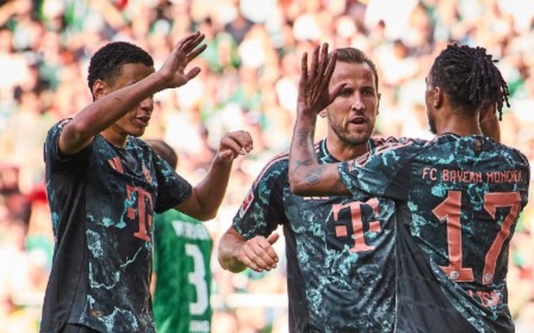 Olise brilha, Bayern goleia o Werder Bremen por 5 a 0 e abre vantagem na liderança do Alemão