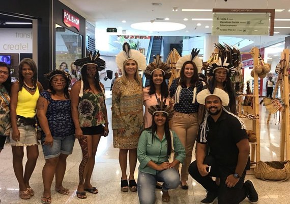 Indígenas de Palmeira expõem arte em Shopping de Maceió