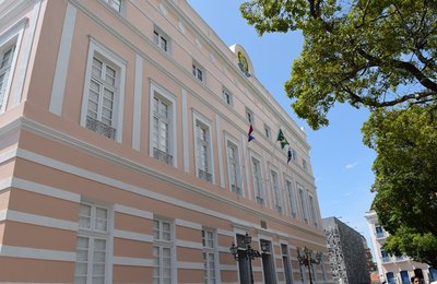 Assembleia publica edital das eleições indiretas para governador e vice