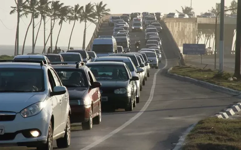 Proprietários de veículos podem ter até 40% de desconto em multas em Alagoas