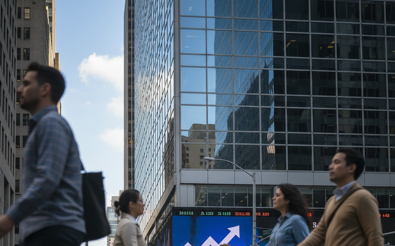 Pedidos de auxílio-desemprego nos EUA caem 16 mil na semana, para 199 mil