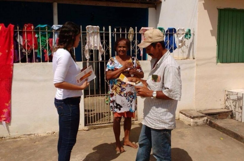 População é orientada sobre venda de bebidas alcoólicas para menor