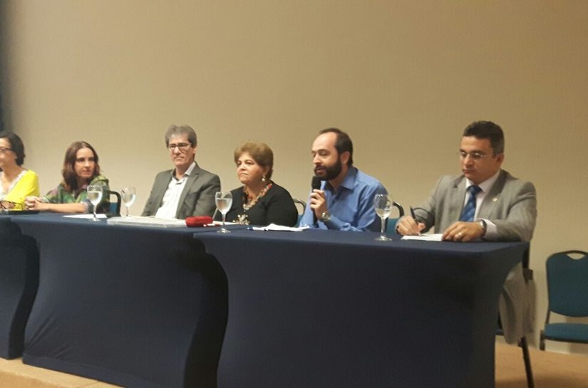 Mec marca encerramento de formação para diretores