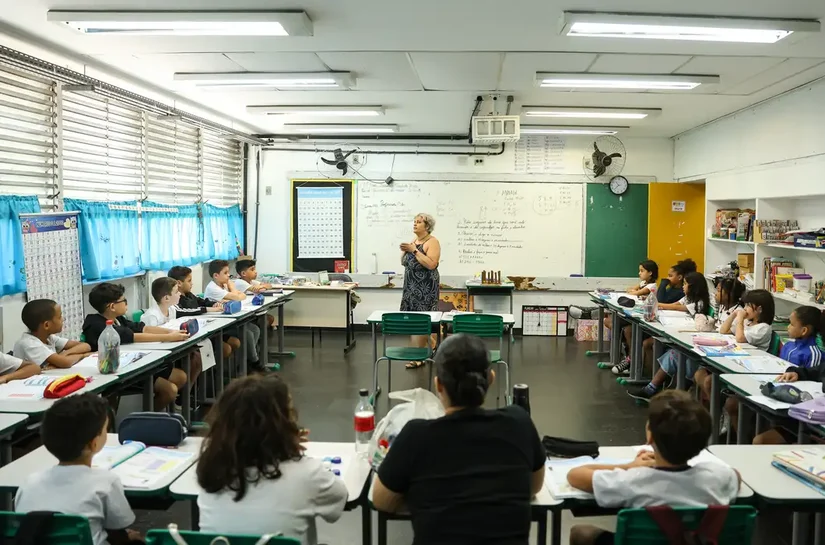 Carteira nacional do professor será entregue em outubro, anuncia MEC