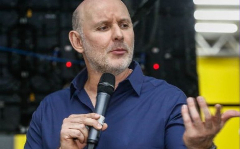 Após alta, Tande, do vôlei, grava vídeo para seguidores nas redes sociais: 'Muito obrigado'