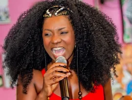 Morre Adriana Araújo, ícone do samba mineiro, aos 49 anos