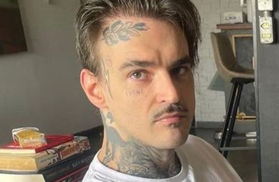 Youtuber PC Siqueira é encontrado morto dentro de apartamento