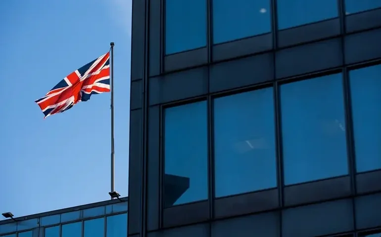 Caminho das taxas é para baixo, mas há riscos para cima, diz presidente do BoE