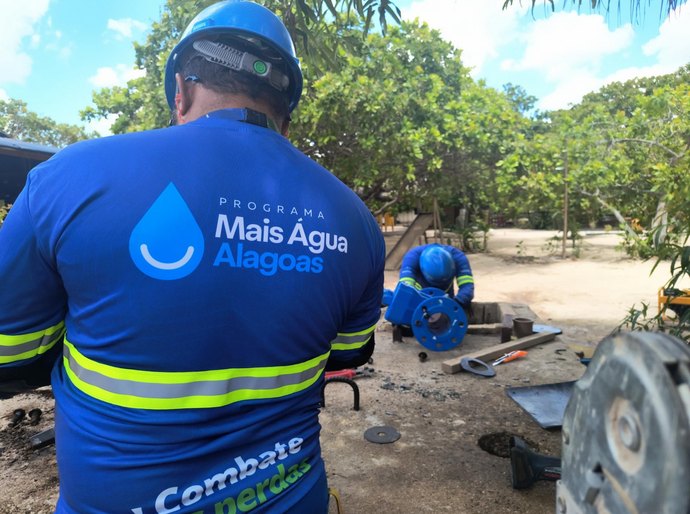 Sete cidades do interior de Alagoas recebem obras e manutenções preventivas na rede de saneamento