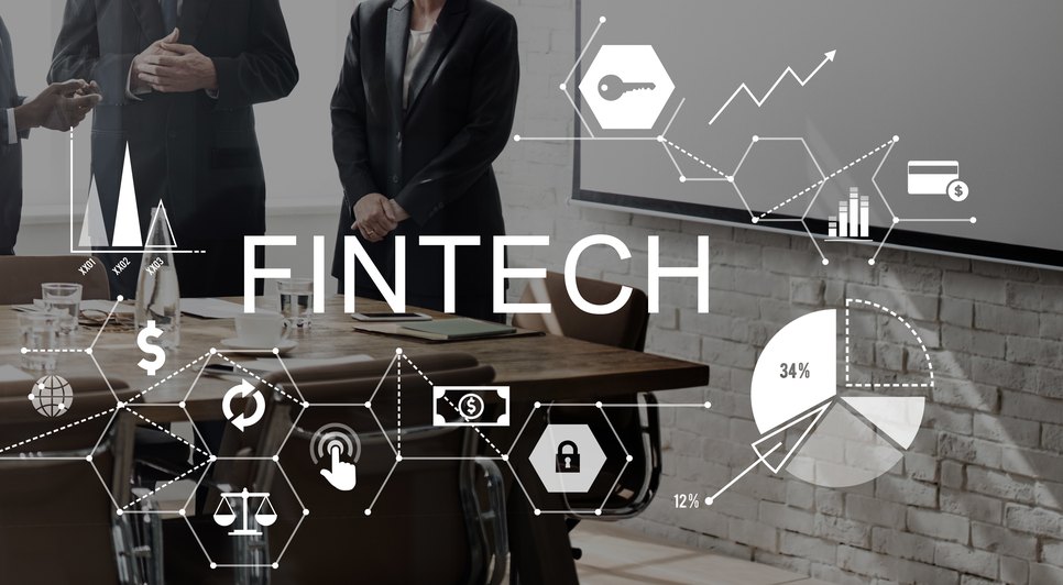 fintech-investment-financial-internet-technology-concept / Foto: Freepik