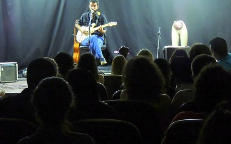 Arapiraca: Poesia, música e humor neste final de semana na Casa da Cultura