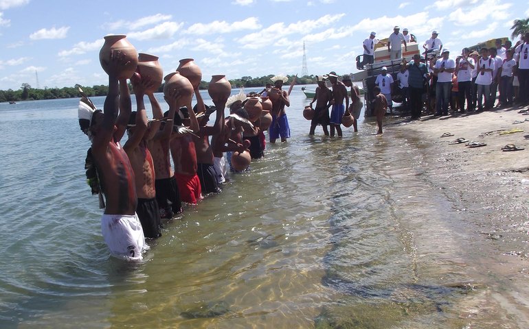 Codevasf, indígenas e CBHSF se unem em Penedo para defender Velho Chico