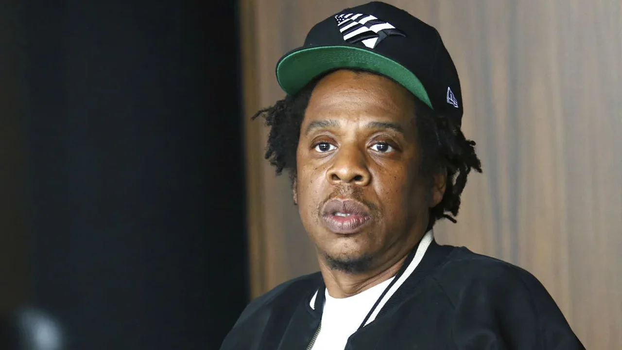 Mulher que acusou Jay-Z de estupro revela que mentiu em depoimento: 'Nunca conheci, nem falei'