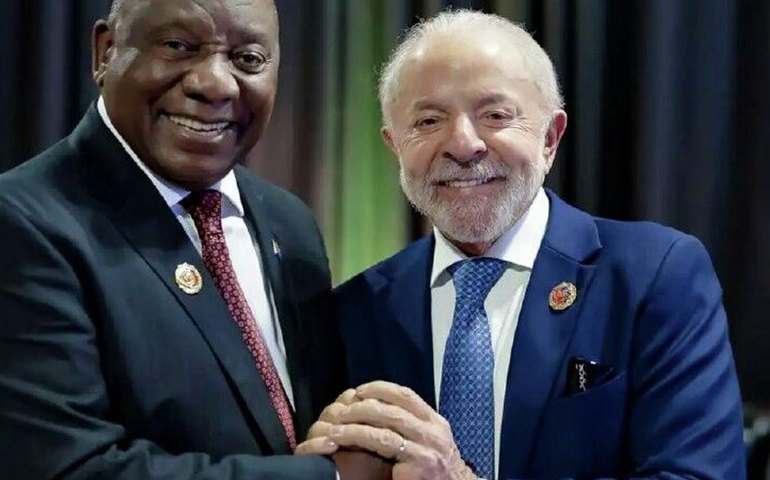 Lula e Ramaphosa conversam por telefone e agendam encontro durante o G20