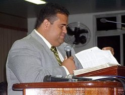 Pr. Márcio Ezequiel