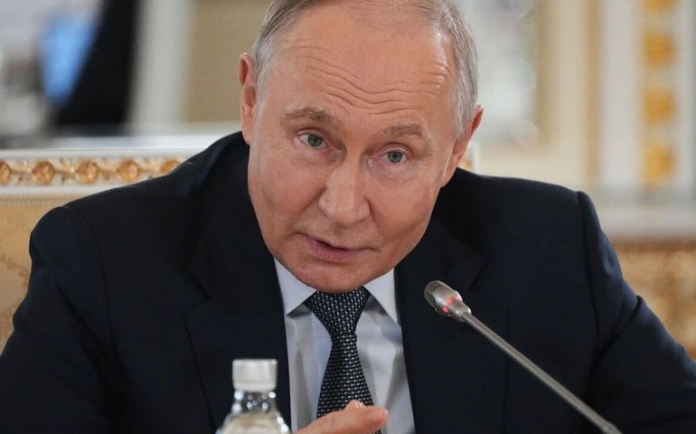 Principais declarações de Putin em reunião do SPIEF com a imprensa internacional