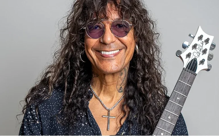 Luiz Caldas lança single carnavalesco assinado por Roberta Miranda