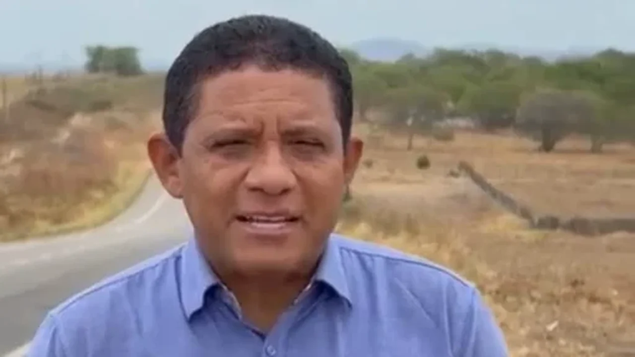 Ex-imperador Júlio César reafirma alinhamento com Silvio Camelo e mostra que segue sob comando de Paulo Dantas e dos Calheiros