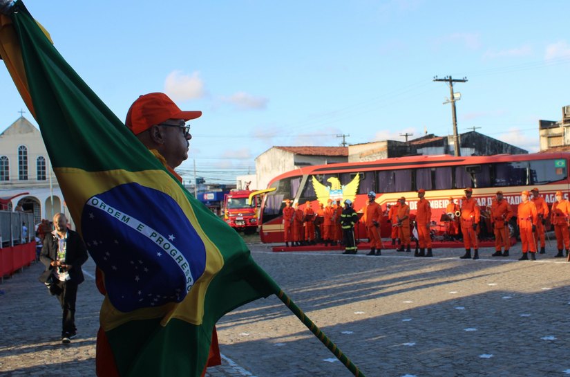 Corpo de Bombeiros promove 403 praças em formatura que celebra os 78 anos da corporação