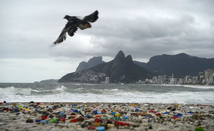 País produz 500 bilhões de itens descartáveis por ano