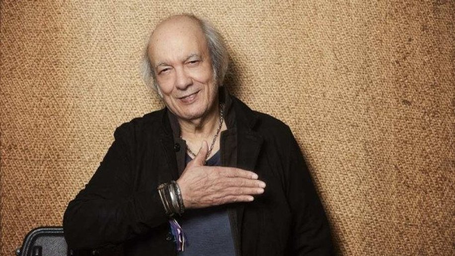 Morre o cantor e compositor Erasmo Carlos, aos 81 anos
