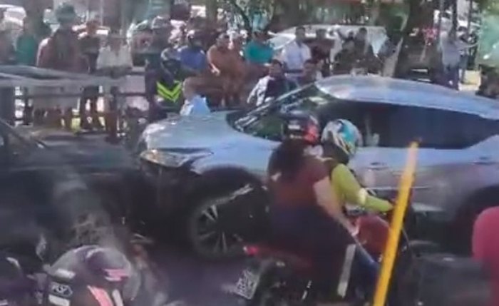 Jovem em surto assumiu o volante e provocou colisões na Avenida Fernandes Lima