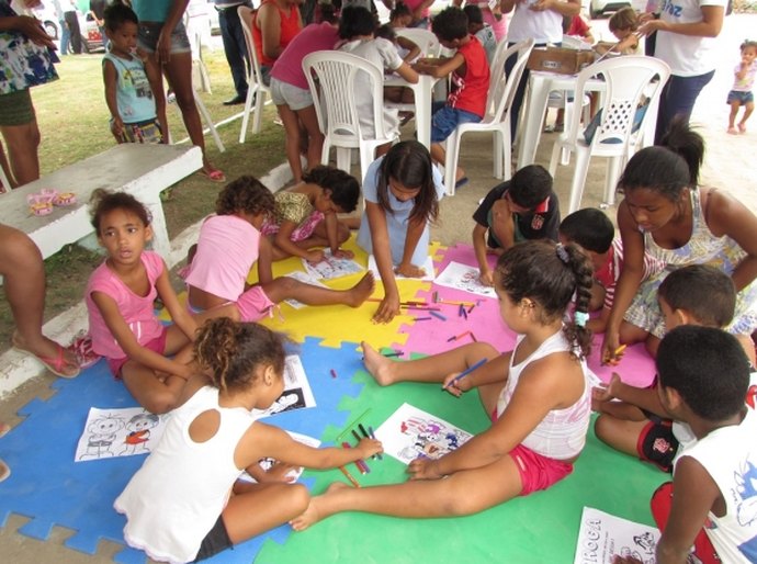 Jovens do Vergel do Lago são atendidos com ações sociais hoje (23)