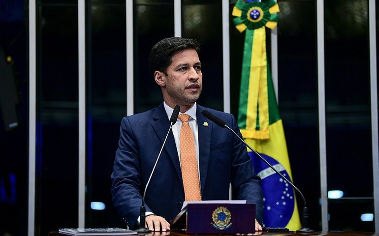 TRE de Alagoas desaprova contas de Rodrigo Cunha  e vice, referentes às Eleições 2022