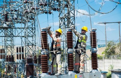 Eletrobras faz megaoperação de manutenção no Litoral Norte