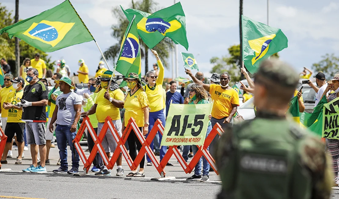 A VAGABUNDAGEM QUER ATROPELAR A DEMOCRACIA