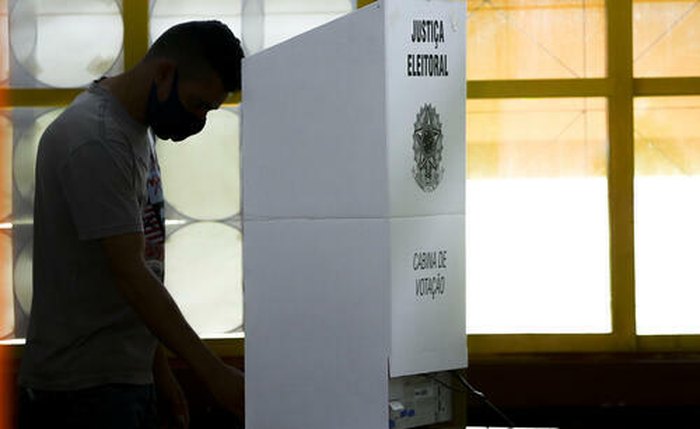 Eleitores vão às urnas neste domingo para eleger prefeitos, vice-prefeitos e vereadores