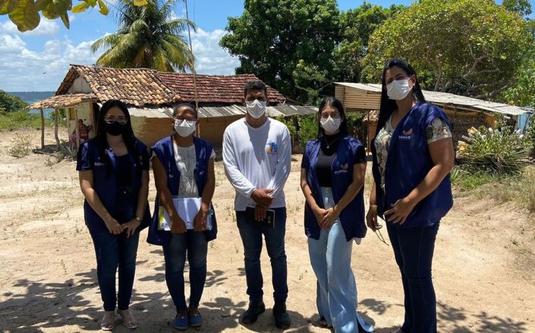 Núcleo de Atendimento à Pessoa Idosa presta atendimento a idoso em Marechal Deodoro