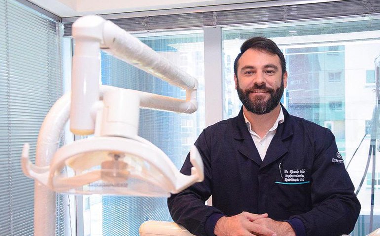 Descubra as principais causas de perda de dentes na população adulta