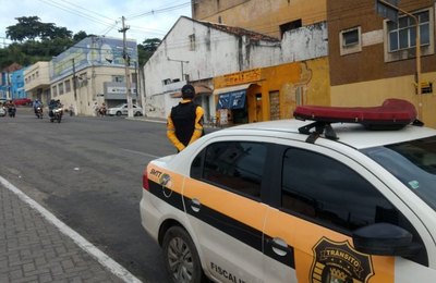Trânsito: bairros terão interdições neste feriado