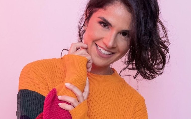 Quem é Priscila Castello Branco, humorista e nova namorada de Porchat