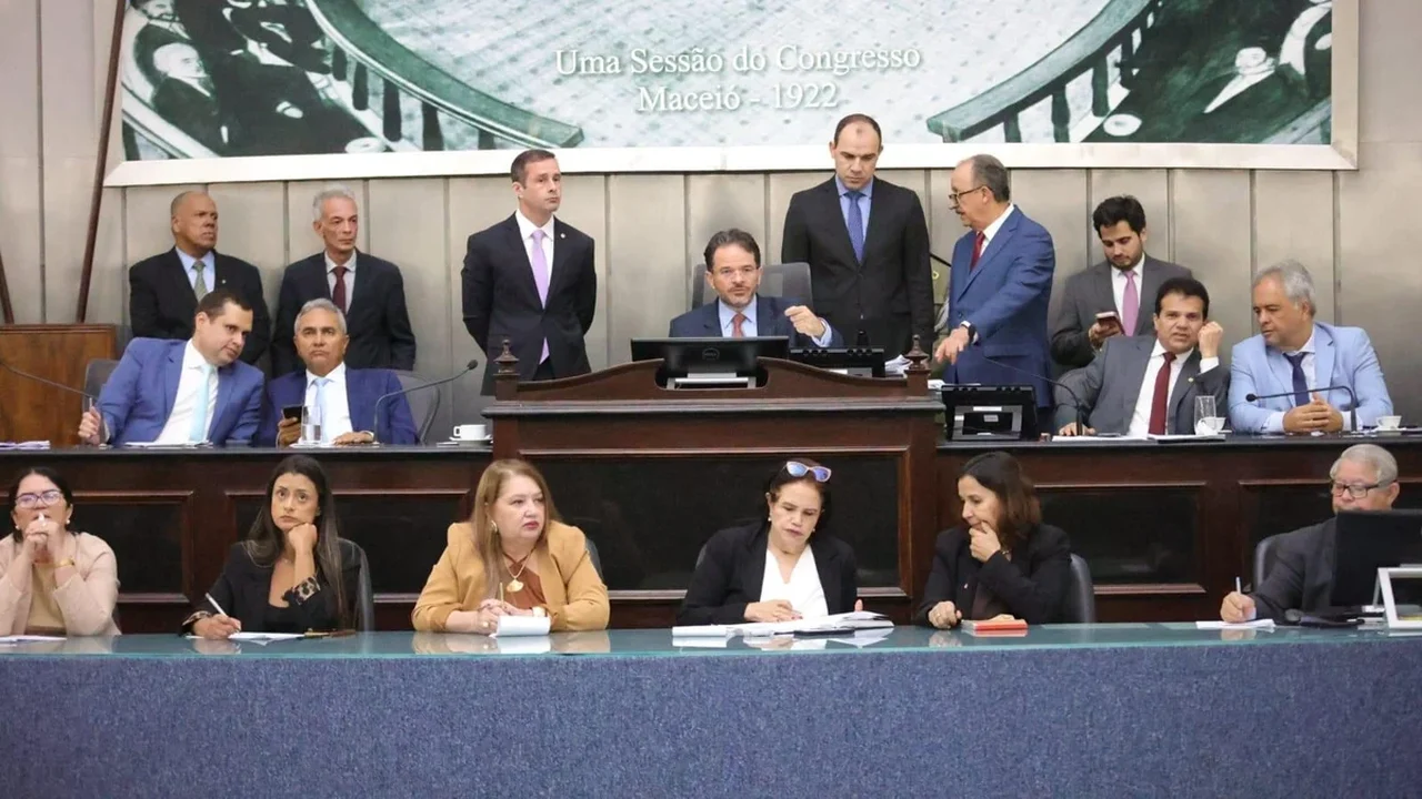 ALE encerra 2025 sem, ao menos, dizer nada sobre os R$ 100 milhões da Saúde