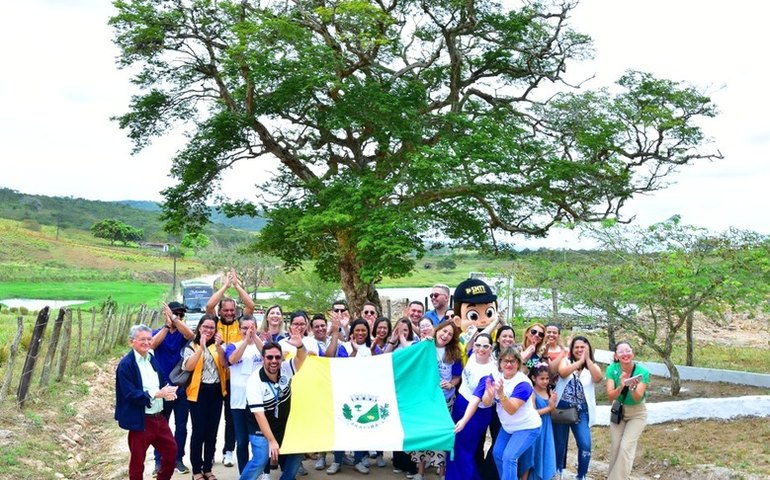 Arapiraca completa 98 anos de história com City Tour da Emancipação