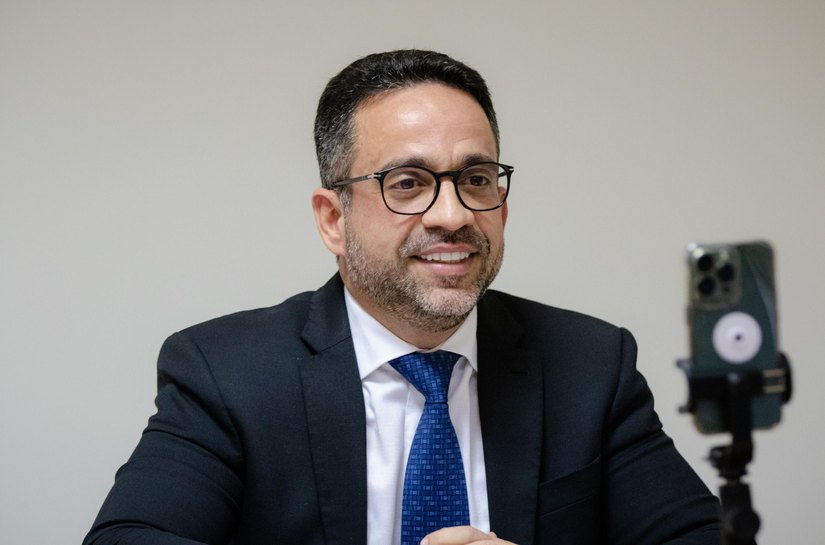 Governador anuncia antecipação do pagamento dos servidores públicos para esta sexta (27)