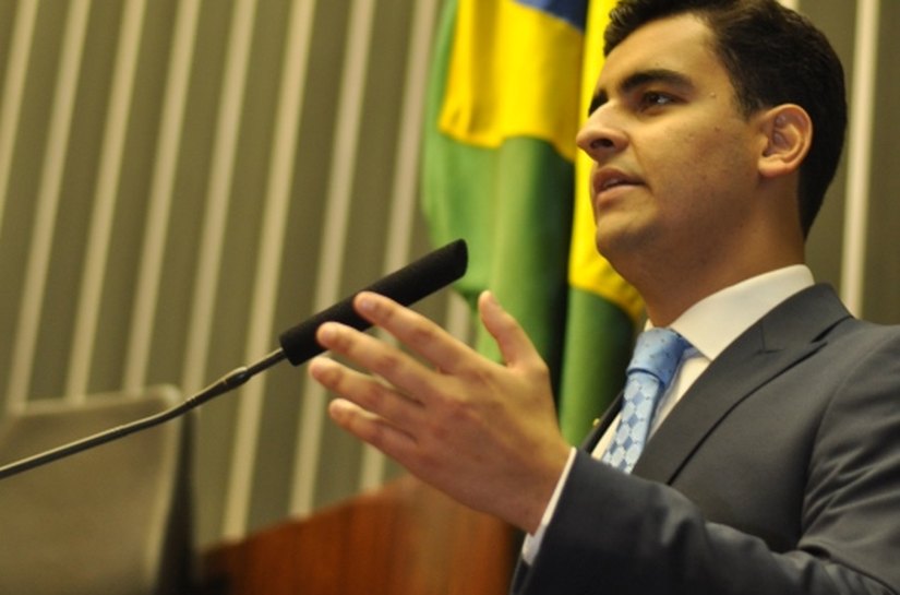 JHC anuncia emendas para Ibateguara no 1° dia de 2016
