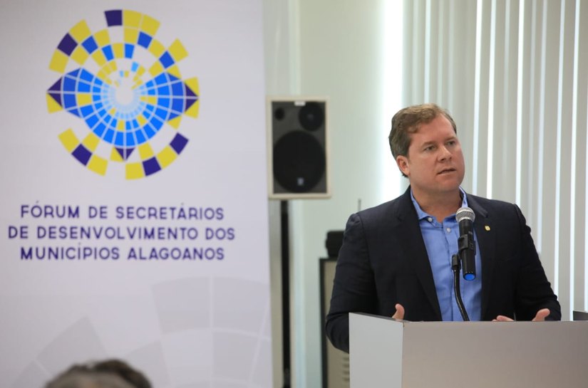 Marx participa do Fórum de Secretários de Desenvolvimento no Sebrae