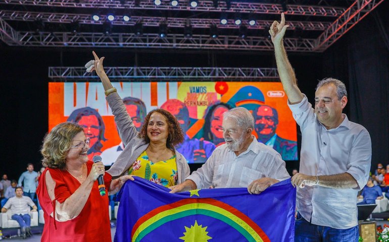 “A coisa mais extraordinária na vida é a ascensão”, diz Lula