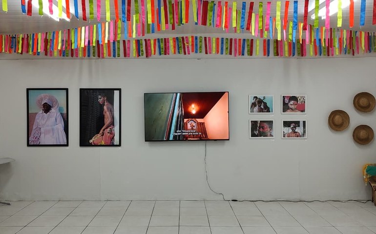 Exposição “Mané” celebra folguedo tradicional alagoano em duas unidades do Sesc