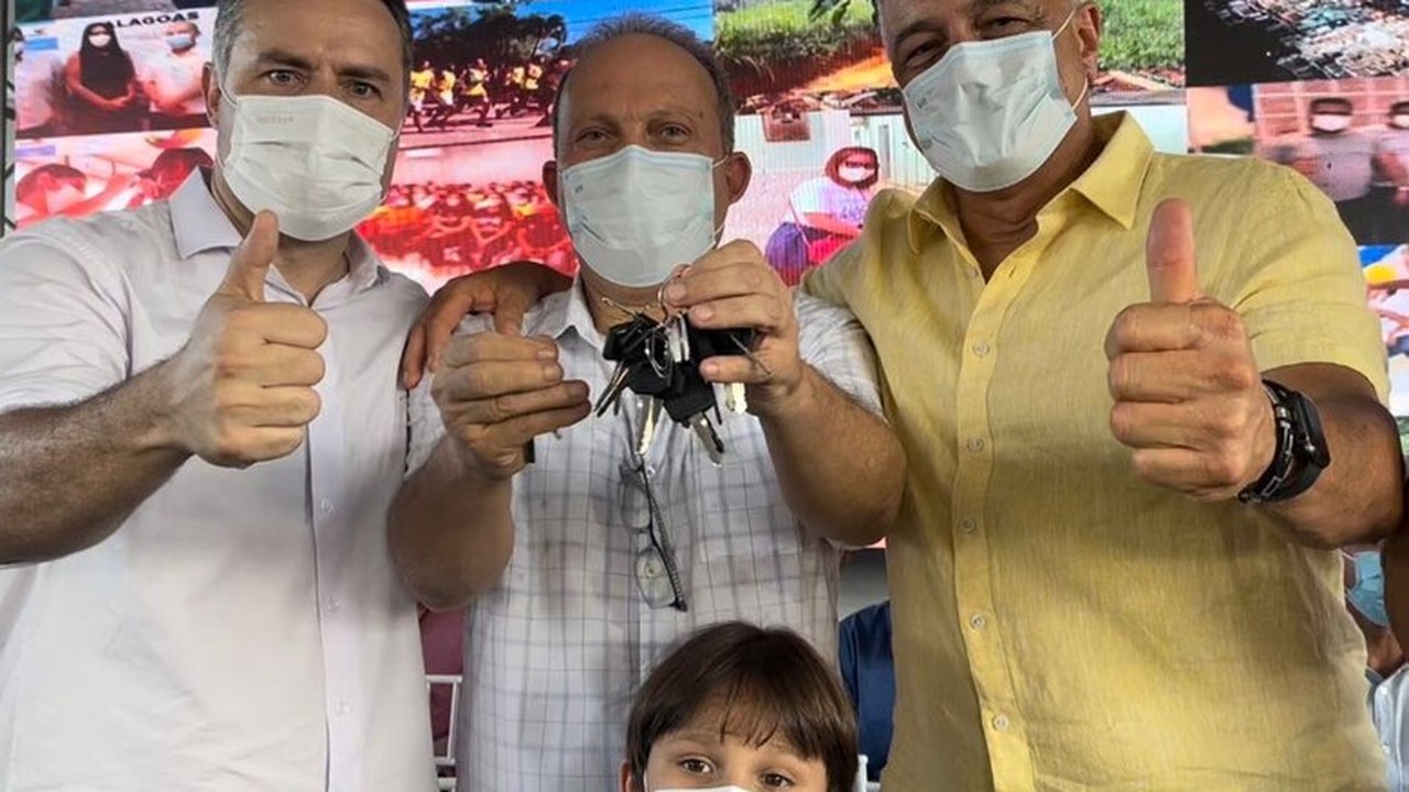 Deputado Galba Novaes participa de solenidade de entrega de obras e equipamentos em Colônia Leopoldina