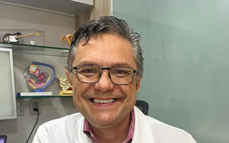Março Amarelo: Dr. Leonardo Bezerra alerta para diagnóstico precoce da endometriose e cuidado com a fertilidade feminina