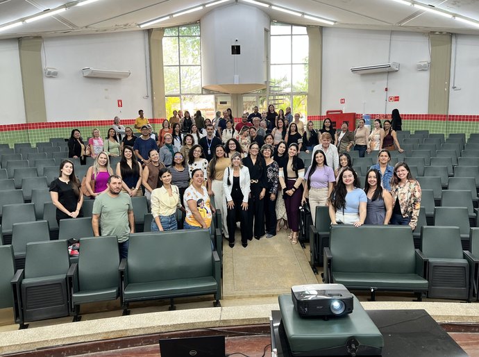 Saúde de Palmeira apresenta fluxo para atendimento de pessoas vítimas de violência