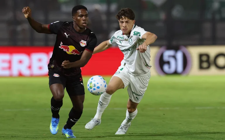 Palmeiras aposta em defesa sólida e vence o Bragantino fora de casa